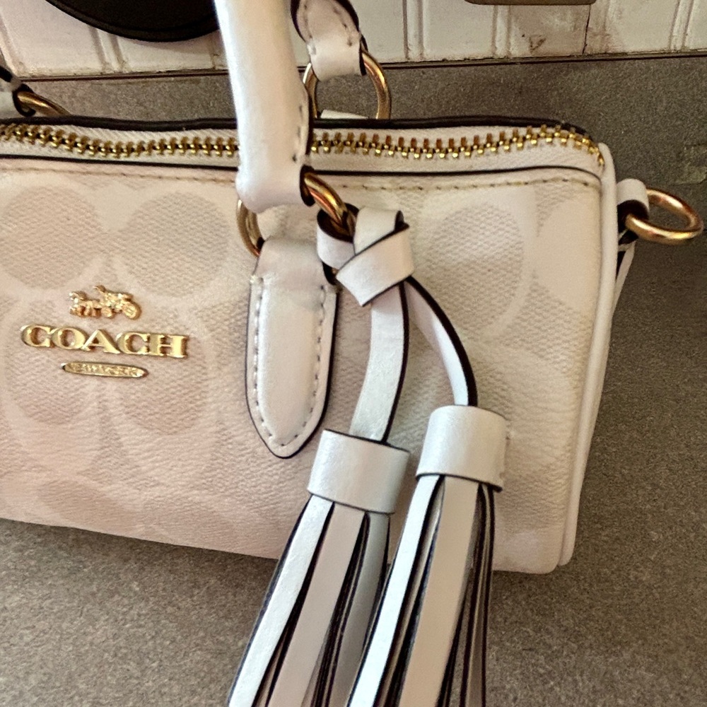 Coach Lacey satchel in White with Tassel Detail - Picture 5 of 8